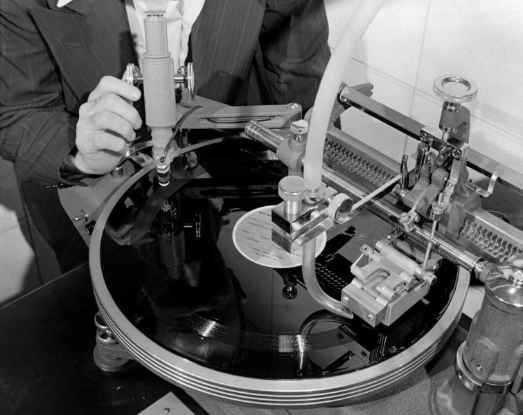 В ООН хранятся более 37 тысяч пластинок с записями заседаний.